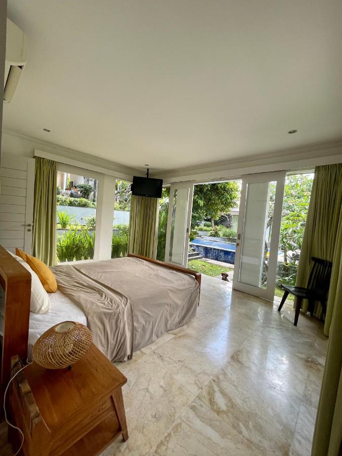Private Suite In A Kids Friendly Big Shared Villa In Canggu Exterior foto