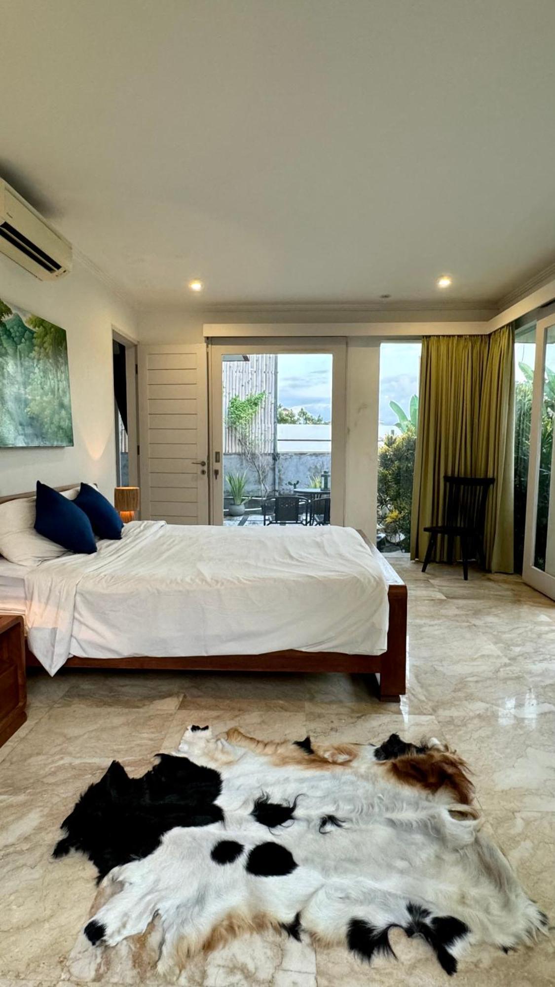Private Suite In A Kids Friendly Big Shared Villa In Canggu Exterior foto